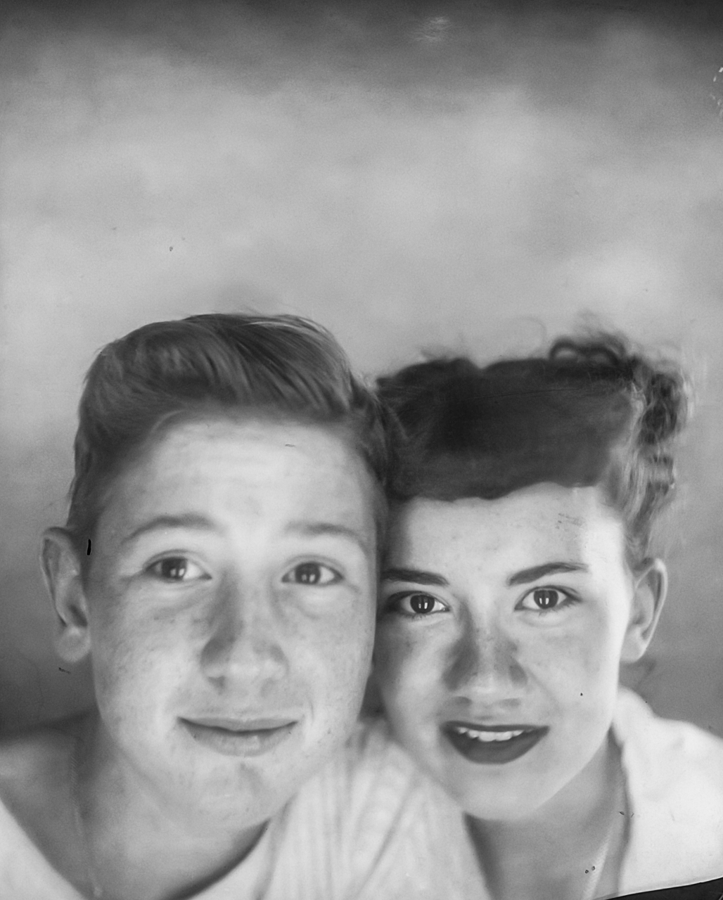 Marilyn Graves Family 1940s
