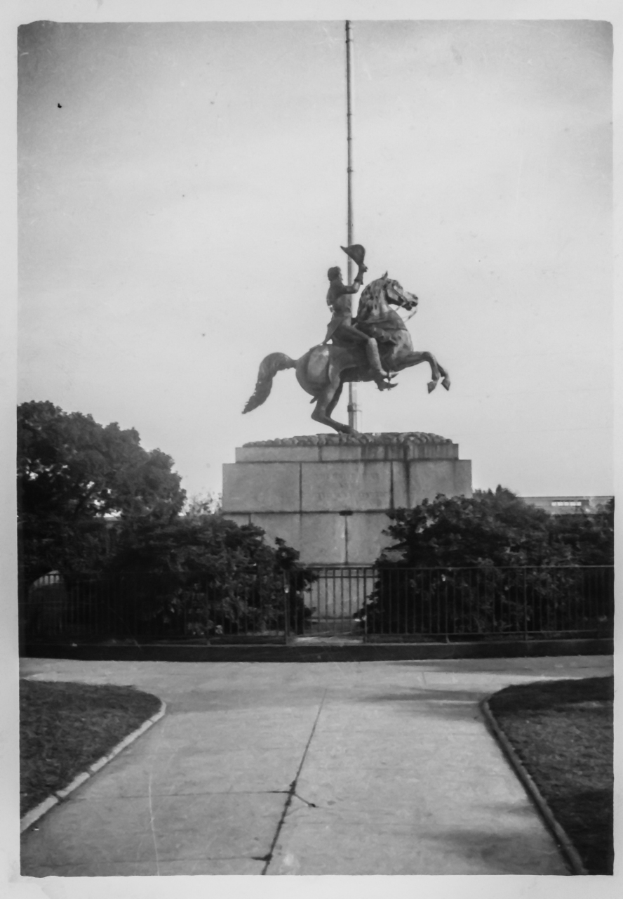 November 1948, Jackson Square